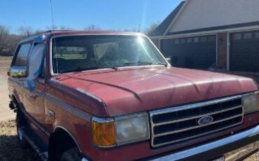 Ford-Bronco-1990-Red-2