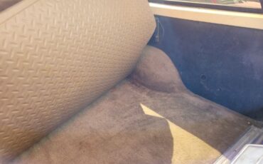 Ford-Bronco-1990-White-Tan-1