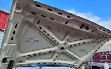 Ford-Bronco-1990-White-Tan-14