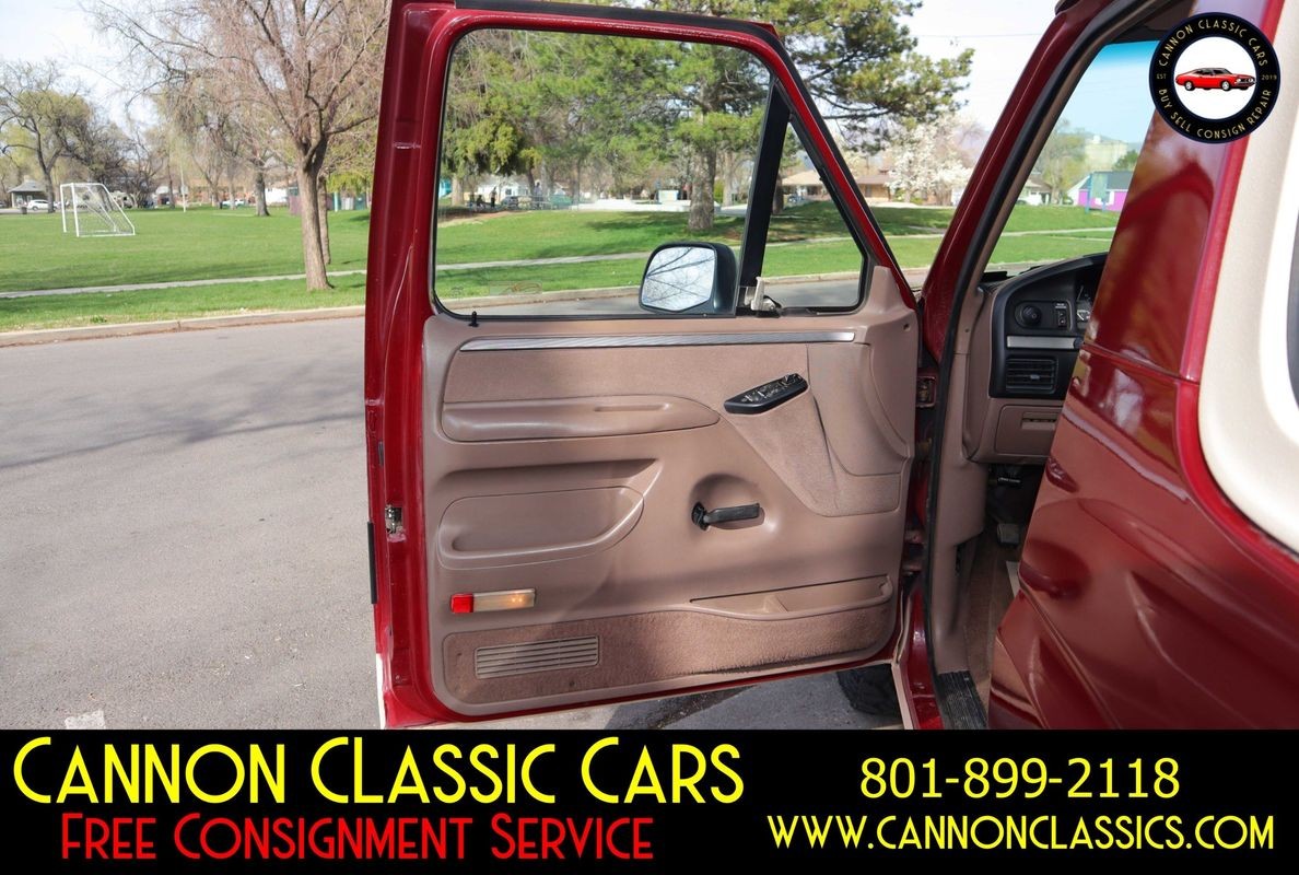 Ford-Bronco-1992-15