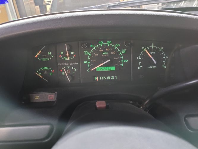 Ford-Bronco-1992-9