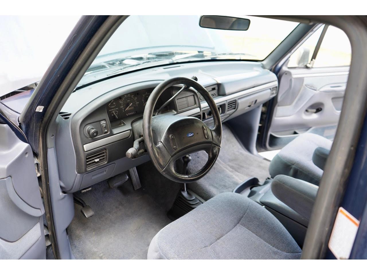 Ford-Bronco-1992-Two-Tone-Blue-Blue-amp-Grey-22