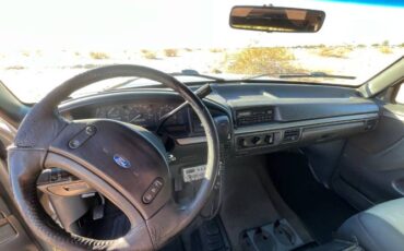 Ford-Bronco-1992-White-7
