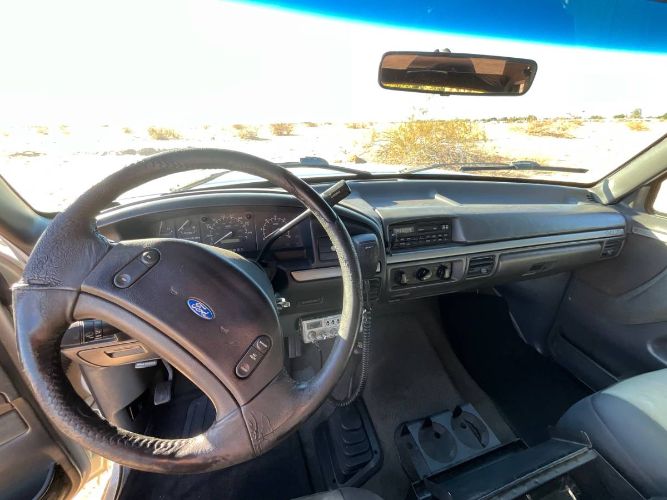 Ford-Bronco-1992-White-7