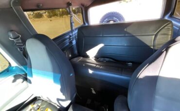 Ford-Bronco-1992-White-9