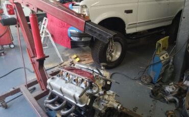 Ford-Bronco-1992-White-Charcoal-Gray-Cloth-15