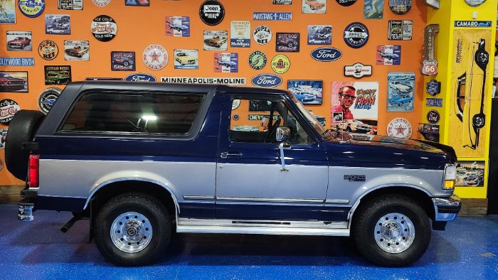 Ford-Bronco-1994-Blue-Gray-Leather-17