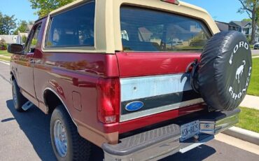 Ford-Bronco-1994-Red-Tan-Mocha-Leather-10