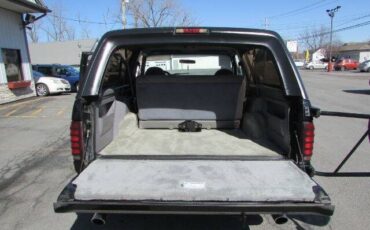 Ford-Bronco-1994-SUV-8