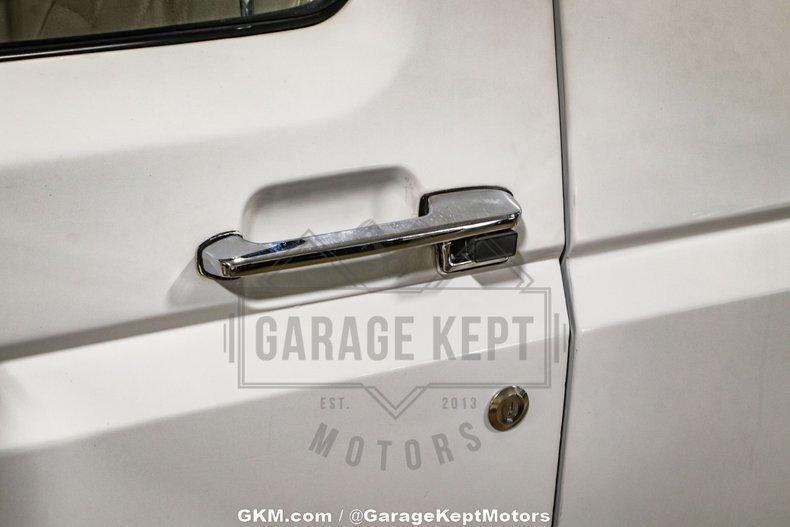 Ford-Bronco-1994-White-Tan-1