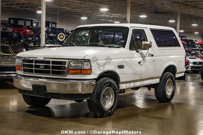 Ford-Bronco-1994-White-Tan-12