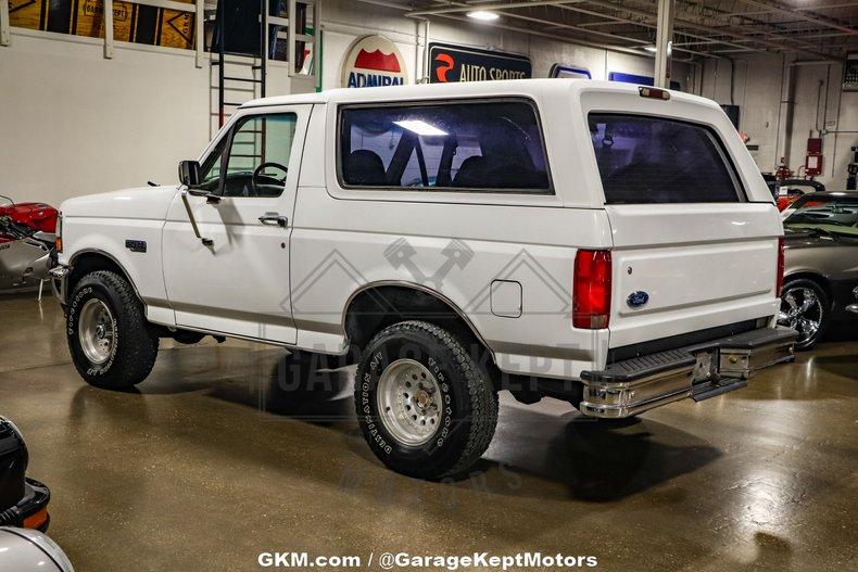 Ford-Bronco-1994-White-Tan-15