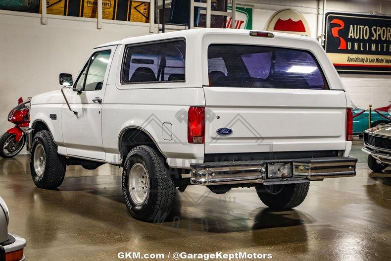 Ford-Bronco-1994-White-Tan-16