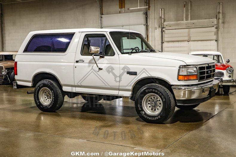 Ford-Bronco-1994-White-Tan-20