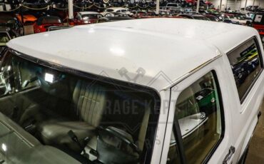 Ford-Bronco-1994-White-Tan-28