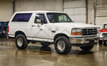 Ford-Bronco-1994-White-Tan-32