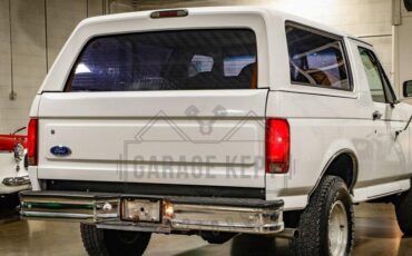 Ford-Bronco-1994-White-Tan-44