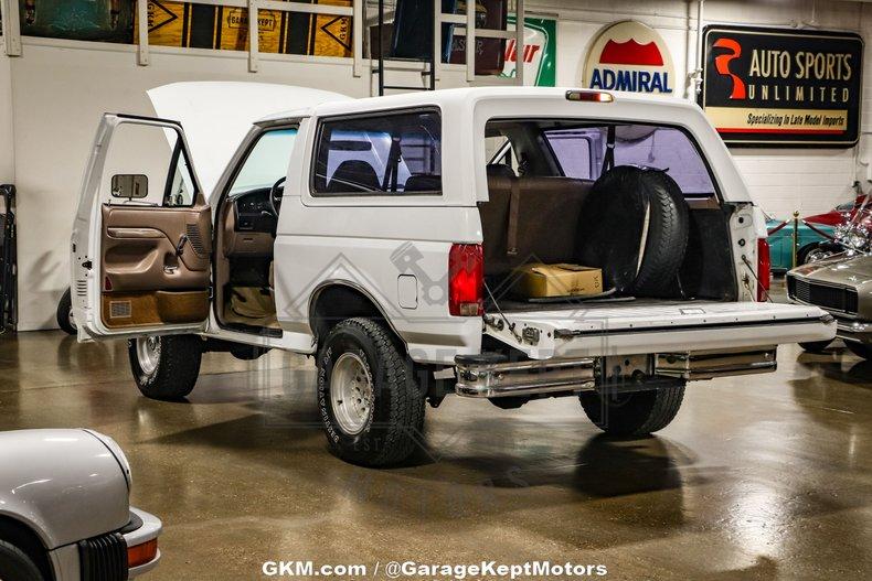 Ford-Bronco-1994-White-Tan-7