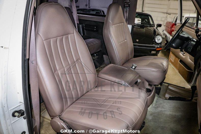 Ford-Bronco-1994-White-Tan-9