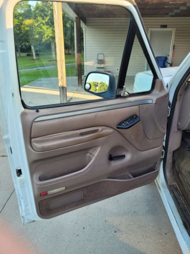 Ford-Bronco-1995-10