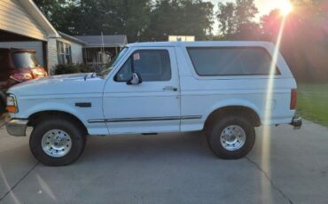 Ford-Bronco-1995-13