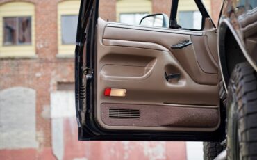 Ford-Bronco-1995-14