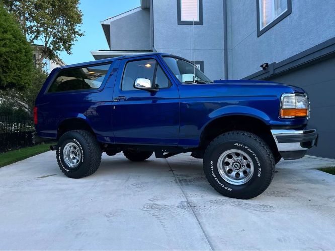 Ford-Bronco-1995-Blue-Gray