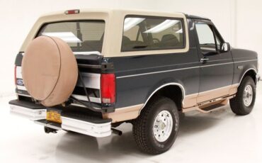 Ford-Bronco-1995-Deep-Forest-Green-Me-Medium-Mocha-3
