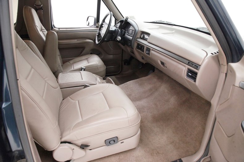 Ford-Bronco-1995-Deep-Forest-Green-Me-Medium-Mocha-33
