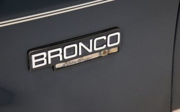 Ford-Bronco-1995-Deep-Forest-Green-Me-Medium-Mocha-6