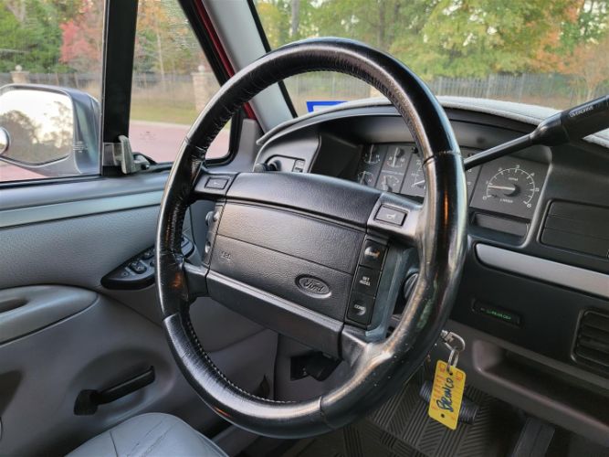 Ford-Bronco-1995-Red-Gray-8