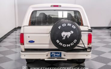 Ford-Bronco-1995-White-Pearl-Medium-Mocha-12
