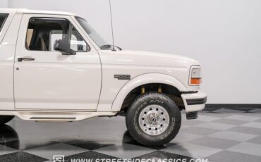 Ford-Bronco-1995-White-Pearl-Medium-Mocha-20