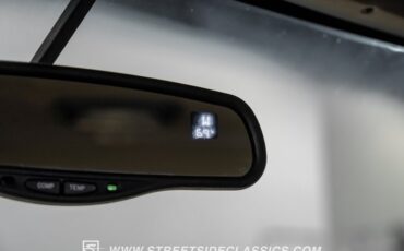 Ford-Bronco-1995-White-Pearl-Medium-Mocha-38