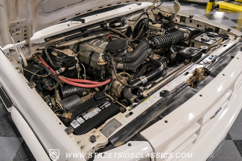 Ford-Bronco-1995-White-Pearl-Medium-Mocha-48