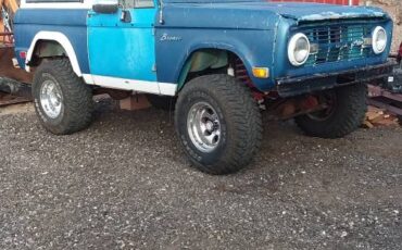 Ford-Bronco-4x4-1968-1