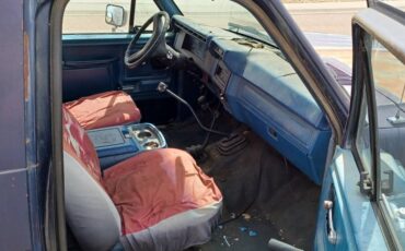 Ford-Bronco-4x4-1984-blue-5