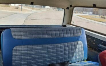 Ford-Bronco-4x4-1984-blue-6