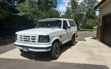 Ford-Bronco-4x4-1994-white