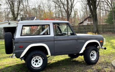Ford-Bronco-Classic-1971-Both-Tops-1