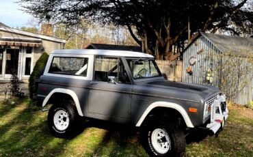 Ford-Bronco-Classic-1971-Both-Tops-2
