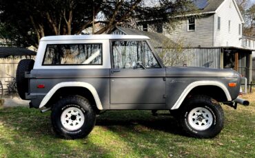 Ford-Bronco-Classic-1971-Both-Tops-3