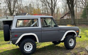 Ford-Bronco-Classic-1971-Both-Tops-5