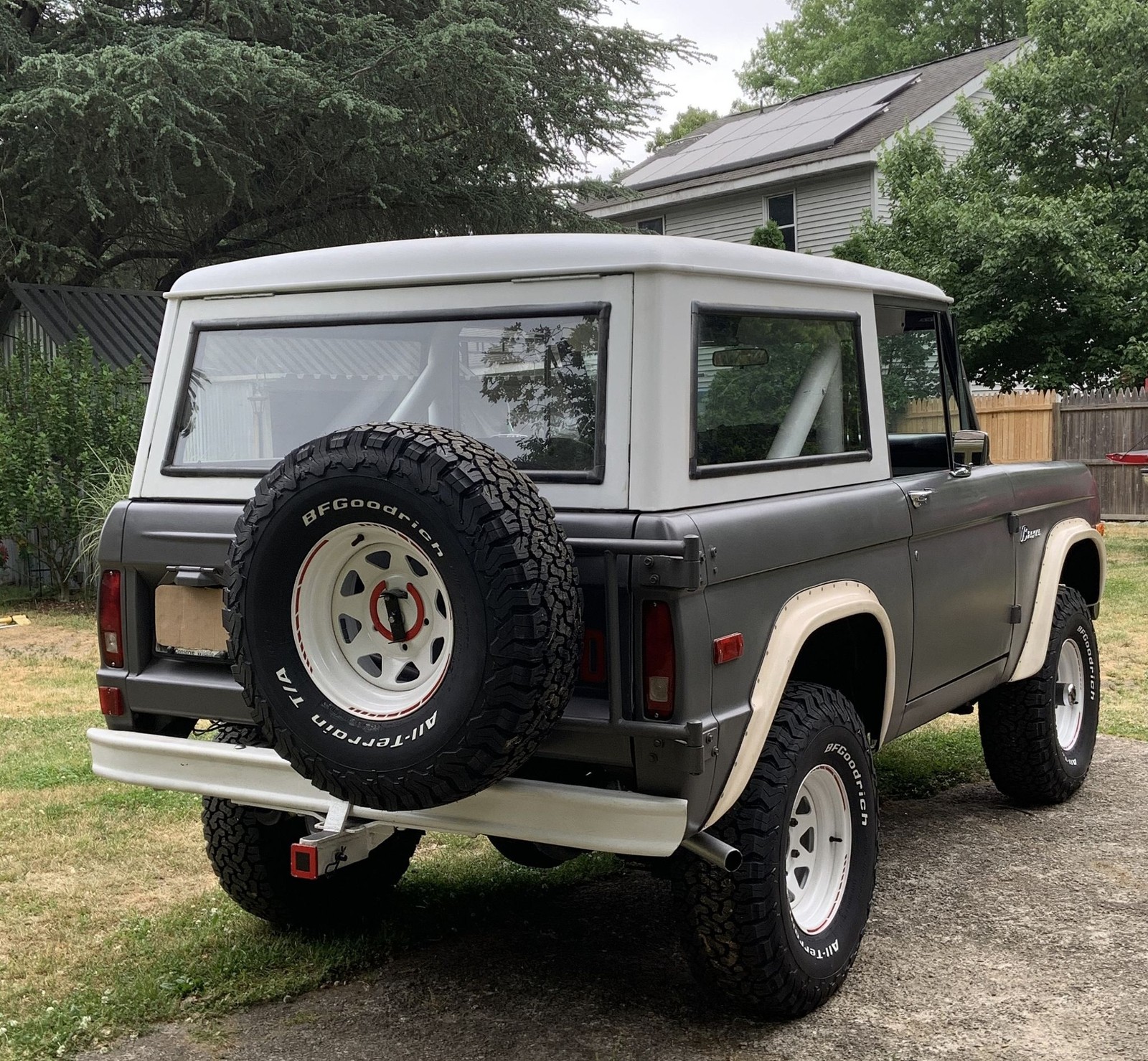 Ford-Bronco-Classic-1971-Both-Tops-7