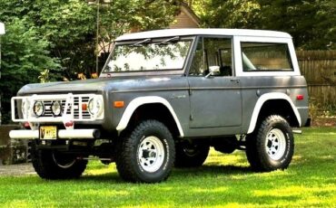 Ford-Bronco-Classic-1971-Both-Tops-9