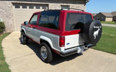 Ford-Bronco-II-1990-SUV-4