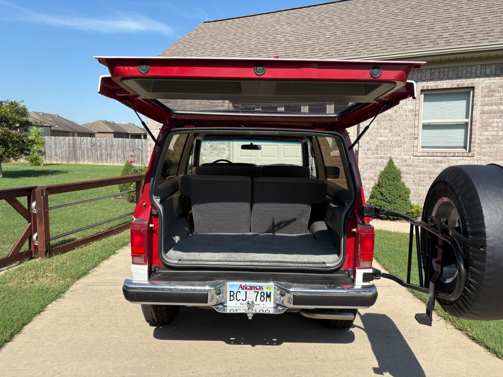 Ford-Bronco-II-1990-SUV-6