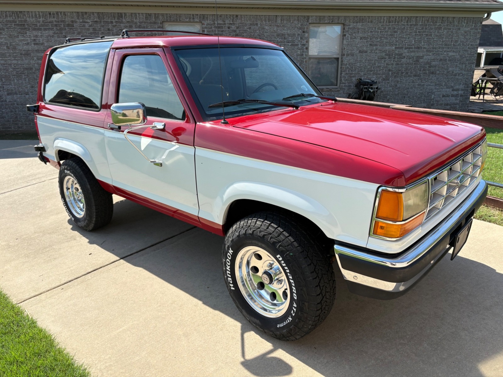 Ford-Bronco-II-1990-SUV