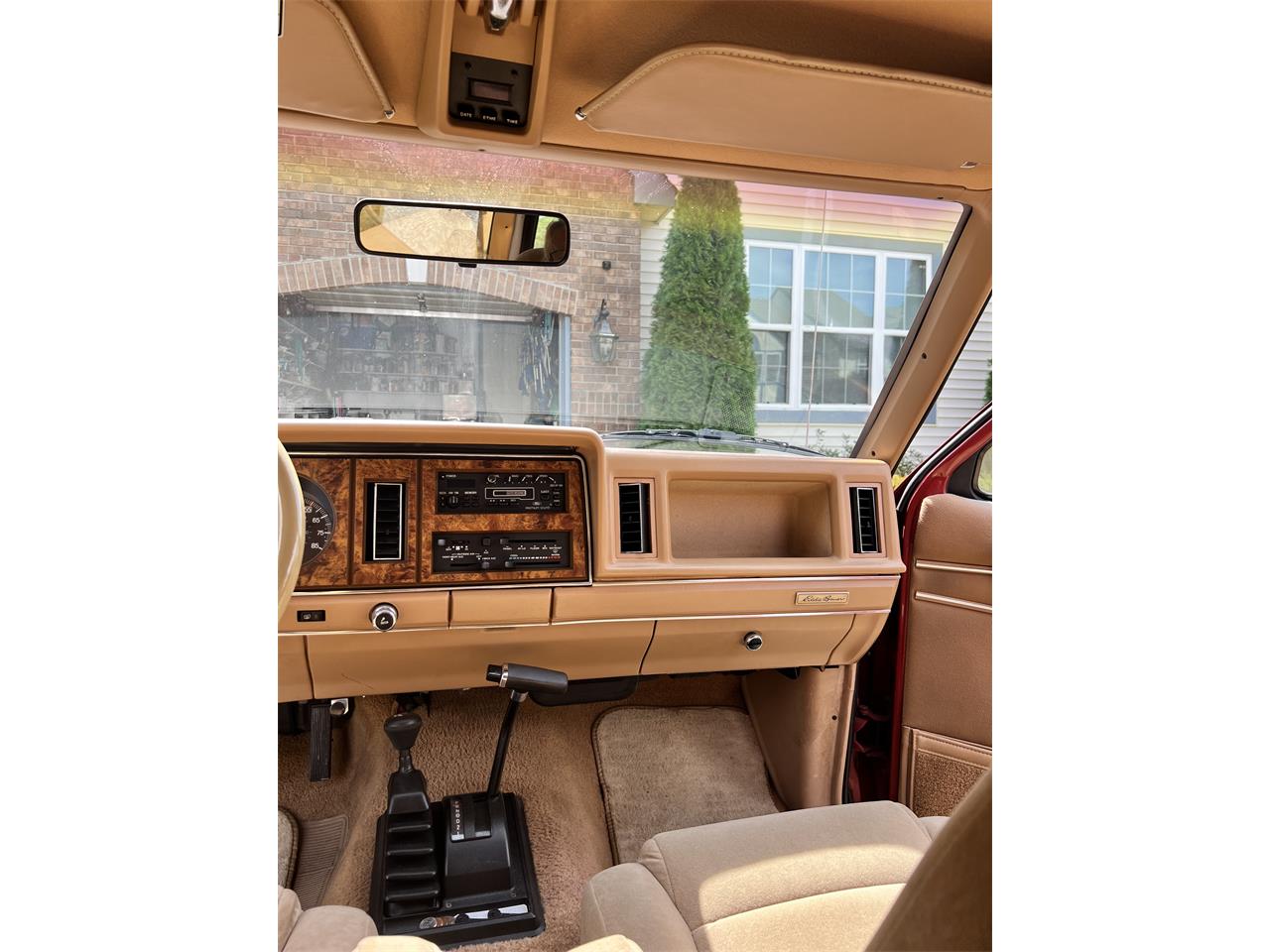 Ford-Bronco-ii-1985-Redtan-Tan-11