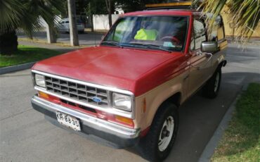 Ford-Bronco-ii-1987-Red-cream-Red-1
